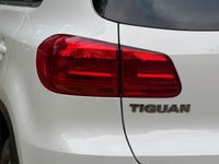 USED 2014 14 VOLKSWAGEN TIGUAN 2.0 TDI BlueMotion Tech Match SUV 5dr Diesel Manual 4WD Euro 5 (s/s) (140 ps) 