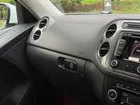 USED 2014 14 VOLKSWAGEN TIGUAN 2.0 TDI BlueMotion Tech Match SUV 5dr Diesel Manual 4WD Euro 5 (s/s) (140 ps) 