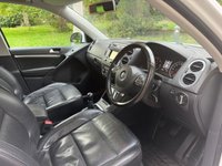 USED 2014 14 VOLKSWAGEN TIGUAN 2.0 TDI BlueMotion Tech Match SUV 5dr Diesel Manual 4WD Euro 5 (s/s) (140 ps) 