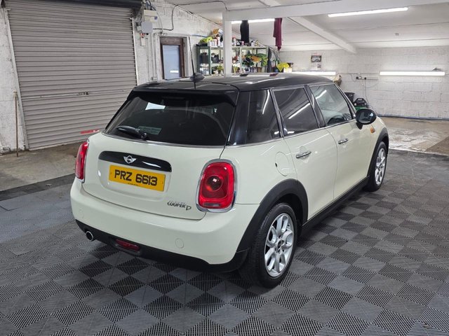 2017 MINI HATCH 1.5 Cooper D Hatchback 5dr Diesel Manual Euro 6 (s/s) (116 ps) - Photo 5