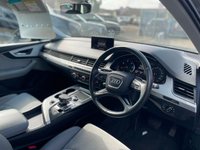 USED 2015 15 AUDI Q7 3.0 TDI V6 SE SUV 5dr Diesel Tiptronic quattro Euro 6 (s/s) (272 ps) ANOTHER BEAUTIFUL ADDITION TO OUR FORECOURT FINISHED IN STUNNING METALLIC GREY PAINT+JUST 1 FORMER KEEPER+SERVICE HISTORY+DIESEL+AUTOMATIC+7 SEATER+ULEZ COMPLIANT+CRUISE CONTROL+PARKING CAMERAS+DAB DIGITAL RADIO+HEATED SEATS+FULL LEATHER INTERIOR+SATELLITE NAVIGATION+PARK ASSIST+CLIMATE CONTROL+20 INCH ALLOY WHEELS+BLUETOOTH PREPARATION+1 FULL YEARS MOT PRIOR TO COLLECTION+CALL TODAY TO SPEAK WITH ONE OF OUR EXPERIENCED SALES ADVISORS AND ARRANGE A VIEWING!!!!!!!!!!!!!!!!!!!!!!!!!!!!!!!!!!!!!!!!