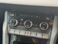 USED 2018 68 SKODA KAROQ 1.6 TDI SE SUV 5dr Diesel DSG Euro 6 (s/s) (115 ps) APPLE CARPLAY and REAR SENSORS