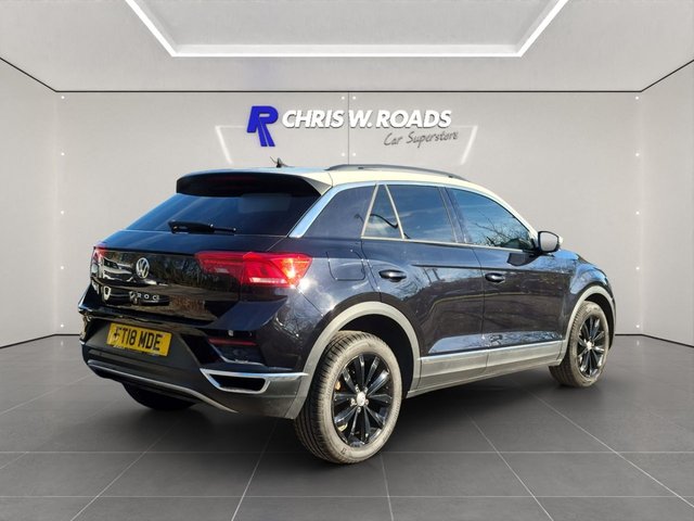 2018 Volkswagen T-Roc 1L Design 5dr - Photo 11
