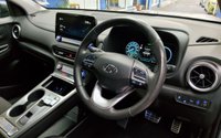 USED 2021 71 HYUNDAI KONA 64kWh Premium SUV 5dr Electric Auto (10.5kW Charger) (204 ps) SAT NAV REAR VIEW CAMERA CRUISE CONTROL PARKING SENSORS LOW MILEAGE 1 OWNER WARRANTY
