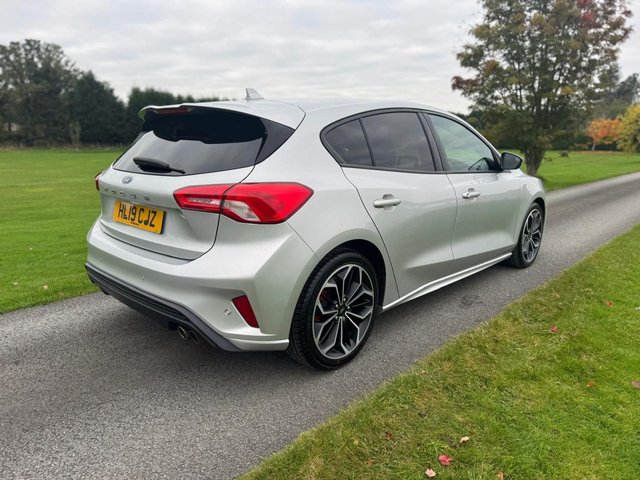 2019 Ford Focus 1.5L St-Line X 5dr - Photo 5