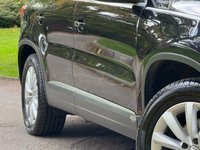 USED 2014 14 VOLKSWAGEN TIGUAN 2.0 TDI BlueMotion Tech Match SUV 5dr Diesel Manual 4WD Euro 5 (s/s) (140 ps) 