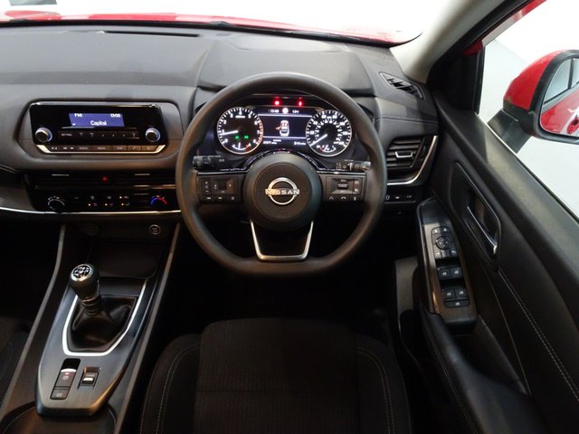 2022 NISSAN QASHQAI 1.3 DIG-T MHEV Visia SUV 5dr Petrol Hybrid Manual Euro 6 (s/s) (140 ps) - Photo 4