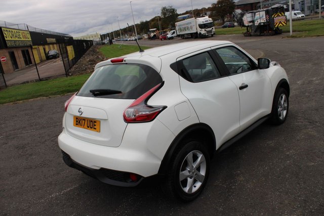2017 NISSAN JUKE 2017 1.6 Visia 2017, 2 Owners,Air Con,47mpg,F.S.H, Very Clean,Ulez Compliant - Photo 4