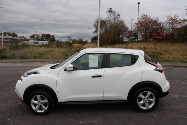 2017 NISSAN JUKE 2017 1.6 Visia 2017, 2 Owners,Air Con,47mpg,F.S.H, Very Clean,Ulez Compliant - Photo 3