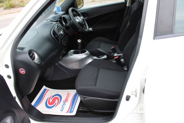 2017 NISSAN JUKE 2017 1.6 Visia 2017, 2 Owners,Air Con,47mpg,F.S.H, Very Clean,Ulez Compliant - Photo 9