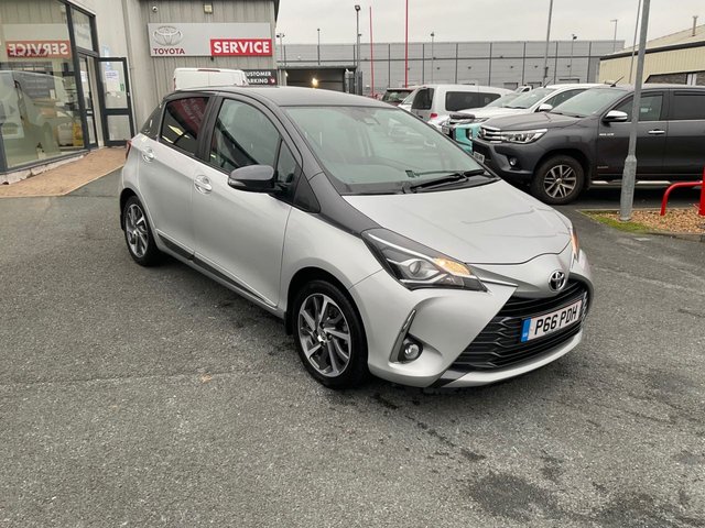 2019 TOYOTA YARIS
