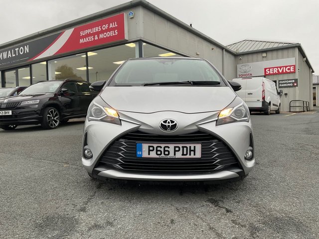 2019 TOYOTA YARIS - Photo 11
