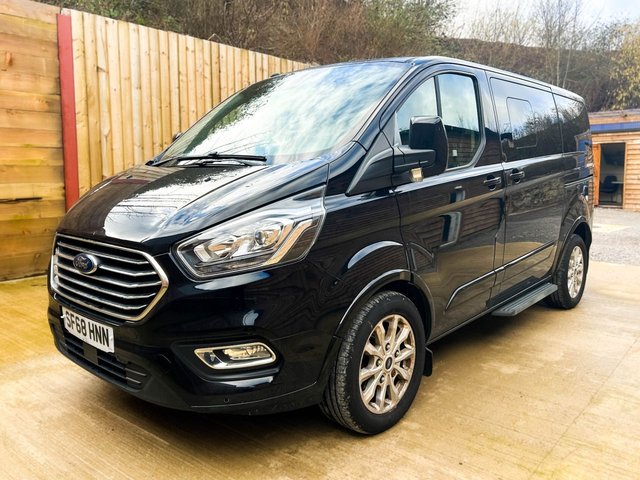 View our FORD TOURNEO CUSTOM