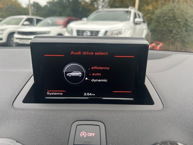 2016 AUDI A1 - Photo 5