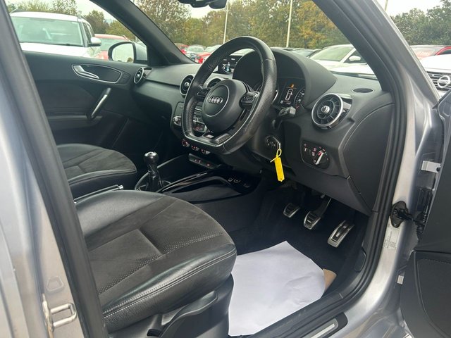 2016 AUDI A1 - Photo 12