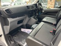 USED 2020 70 VAUXHALL VIVARO 1.5 Turbo D 2900 Dynamic Panel Van 6dr Diesel Manual L2 H1 Euro 6 (s/s) (100 ps) PX FINANCE