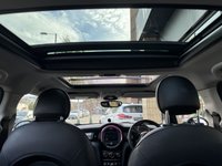 USED 2020 70 MINI HATCH 1.5 Cooper Exclusive Hatchback 5dr Petrol Steptronic Euro 6 (s/s) (136 ps) REAR CAMERA | BLACK GLOSS ALLOYS