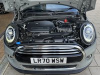 USED 2020 70 MINI HATCH 1.5 Cooper Exclusive Hatchback 5dr Petrol Steptronic Euro 6 (s/s) (136 ps) REAR CAMERA | BLACK GLOSS ALLOYS
