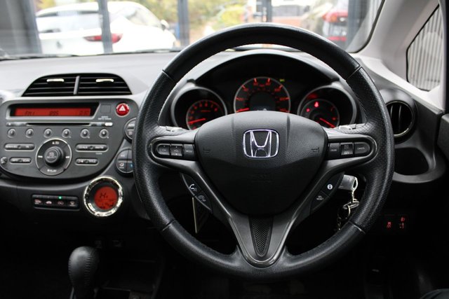 2014 HONDA JAZZ - Photo 6