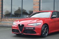 USED 2019 69 ALFA ROMEO GIULIA 2.0T Veloce Ti Saloon 4dr Petrol Auto Euro 6 (s/s) (280 ps) CARBON EXTERIOR / FULL HISTORY