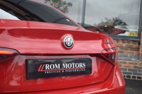 USED 2019 69 ALFA ROMEO GIULIA 2.0T Veloce Ti Saloon 4dr Petrol Auto Euro 6 (s/s) (280 ps) CARBON EXTERIOR / FULL HISTORY