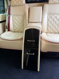 USED 2011 C MERCEDES-BENZ VIANO MERCEDES-BENZ VIANO 3.0 CDI V6 AMBIENTE AUTO BUILT FOR WAYNE ROONEY ***NO VAT*** 