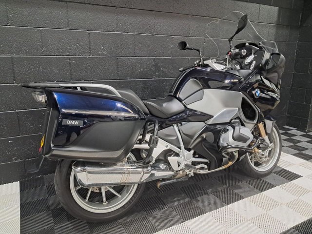 View our BMW R 1250 RT