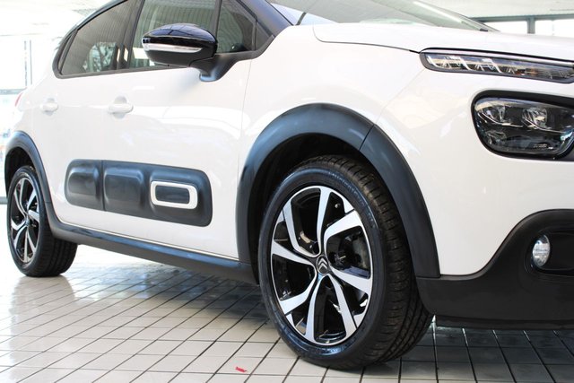 2021 CITROEN C3 1.2 PureTech Shine Plus Hatchback 5dr Petrol Manual Euro 6 (s/s) (83 ps) - Photo 9