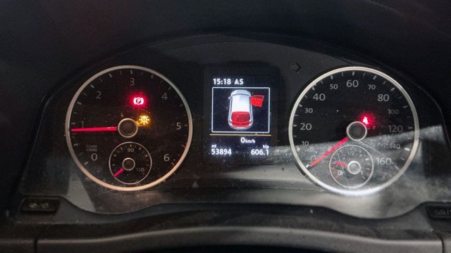 2016 VOLKSWAGEN TIGUAN - Photo 8