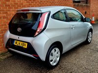 USED 2014 14 TOYOTA AYGO 1.0 VVT-i x-play Hatchback 3dr Petrol Manual Euro 5 Euro 5 (68 ps) LOW MILES - REAR CAMERA -  DAB RADIO