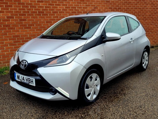 2014 14 Toyota Aygo 1.0 VVT-i x-play Hatchback 3dr Petrol Manual Euro 5 Euro 5 (68 ps)