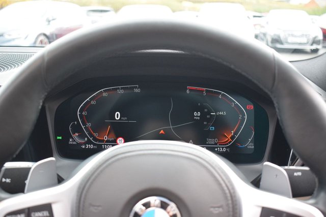 2019 BMW 3 Series - Photo 12