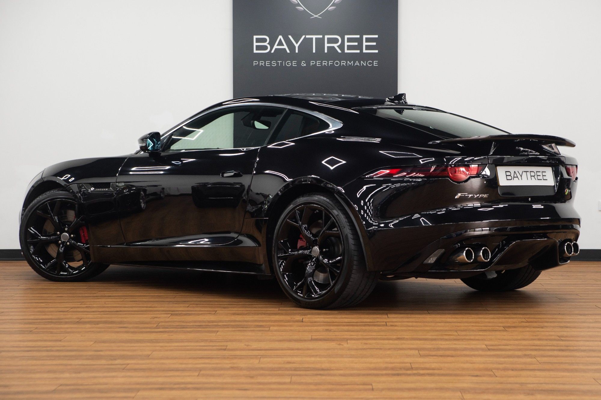 USED 2017 17 JAGUAR F-TYPE 5.0 V8 R Coupe  