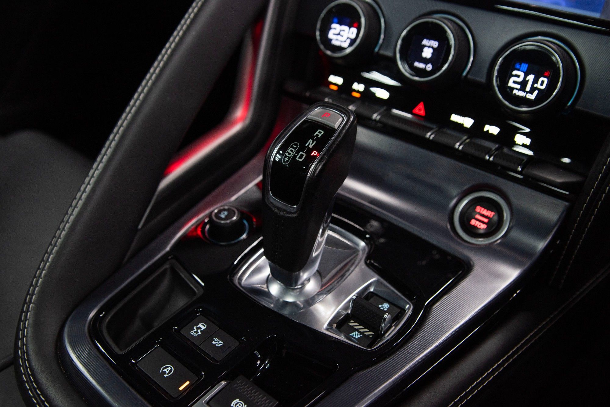USED 2017 17 JAGUAR F-TYPE 5.0 V8 R Coupe  