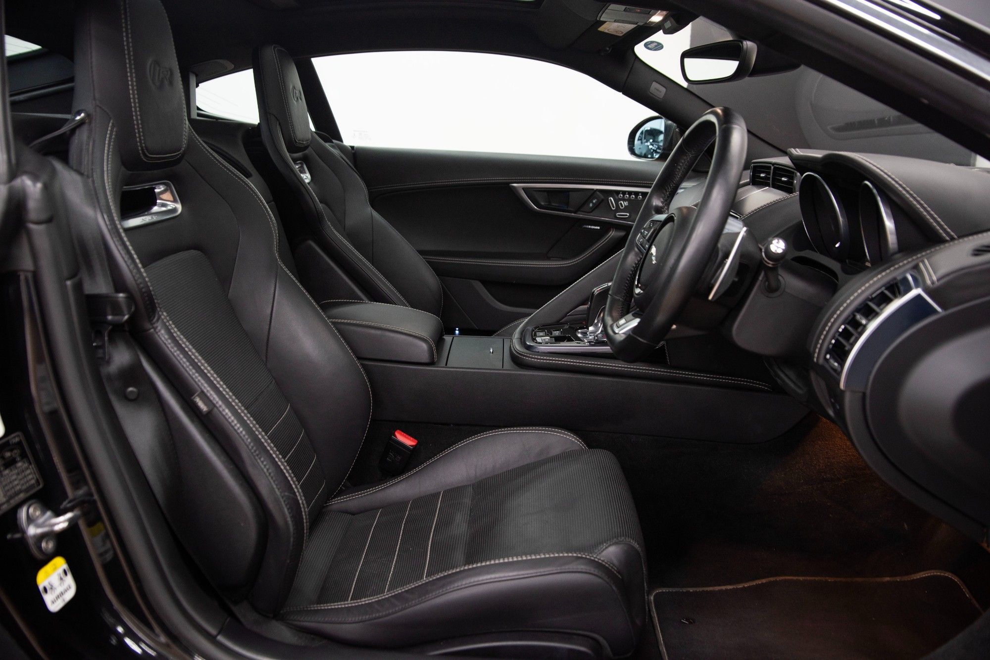 USED 2017 17 JAGUAR F-TYPE 5.0 V8 R Coupe  
