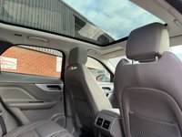 USED 2018 67 JAGUAR F-PACE 2.0 D165 R-Sport SUV 5dr Diesel Manual Euro 6 (s/s) (163 ps) 6-Months Warranty