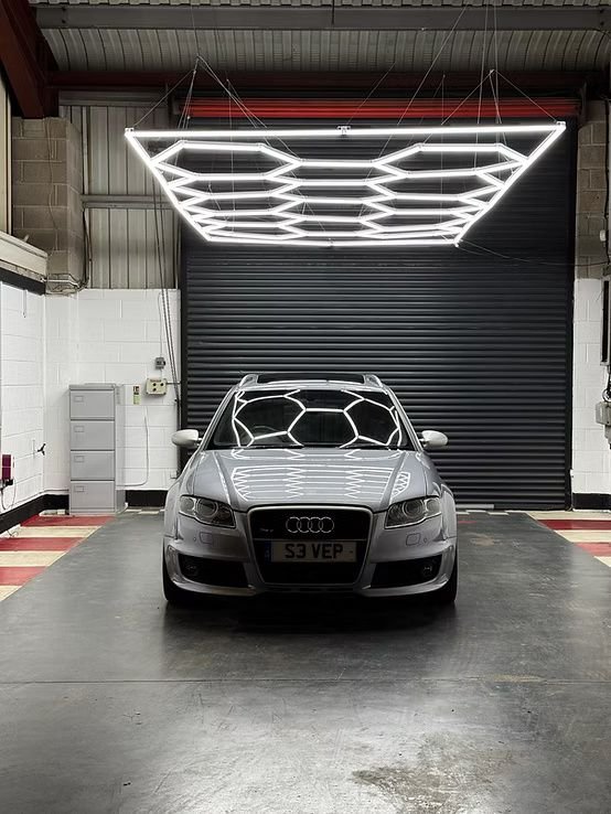 View our AUDI RS4 AVANT