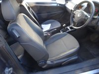 USED 2009 59 VAUXHALL ASTRA 1.8i Design Twin Top 2dr Petrol Manual (185 g/km, 138 bhp) 