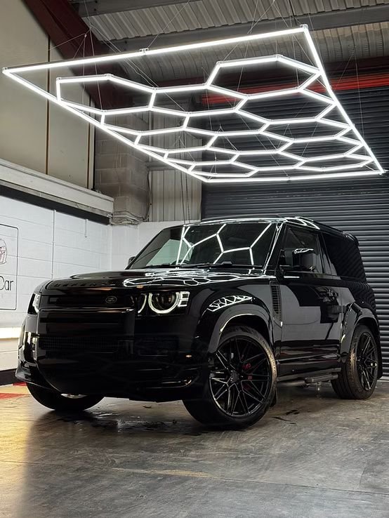 2023 73 Land Rover Defender 3.0 D300 MHEV X-Dynamic HSE SUV 3dr Diesel Auto 4WD Euro 6 (s/s) (300 ps)