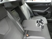USED 2022 72 SKODA OCTAVIA Estate 2.0 TDI SE Technology 5d DSG 116 S/S 1 OWNER, FULL SKODA SERVICE HISTORY, VIRTUAL COCKPIT, SAT NAV WITH 10" TOUCH SCREEN, DAB RADIO, CRUISE CONTROL + SPEED LIMITER, USB C X2, LANE ASSIST, FRONT ASSIST, MANOUVRE BRAKING, SMARTLINK FOR WIRELESS APPLE CARPLAY ANDROID AUTO & MIRROR LINK, FRONT & REAR PARKING SENSORS WITH DISPLAY, AUTO HOLD, AUTO LIGHTS + WIPERS, LEATHER TIPTRONIC MULTIFUNCTION STEERING WHEEL, VOICE CONTROL, BLUETOOTH PHONE & MUSIC, CLIMATE CONTROL, KEYLESS START, ISO FIX, DSG AUTOMATIC GEARBOX