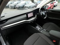 USED 2022 72 SKODA OCTAVIA Estate 2.0 TDI SE Technology 5d DSG 116 S/S 1 OWNER, FULL SKODA SERVICE HISTORY, VIRTUAL COCKPIT, SAT NAV WITH 10" TOUCH SCREEN, DAB RADIO, CRUISE CONTROL + SPEED LIMITER, USB C X2, LANE ASSIST, FRONT ASSIST, MANOUVRE BRAKING, SMARTLINK FOR WIRELESS APPLE CARPLAY ANDROID AUTO & MIRROR LINK, FRONT & REAR PARKING SENSORS WITH DISPLAY, AUTO HOLD, AUTO LIGHTS + WIPERS, LEATHER TIPTRONIC MULTIFUNCTION STEERING WHEEL, VOICE CONTROL, BLUETOOTH PHONE & MUSIC, CLIMATE CONTROL, KEYLESS START, ISO FIX, DSG AUTOMATIC GEARBOX