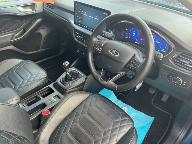 2023 FORD FOCUS - Photo 12