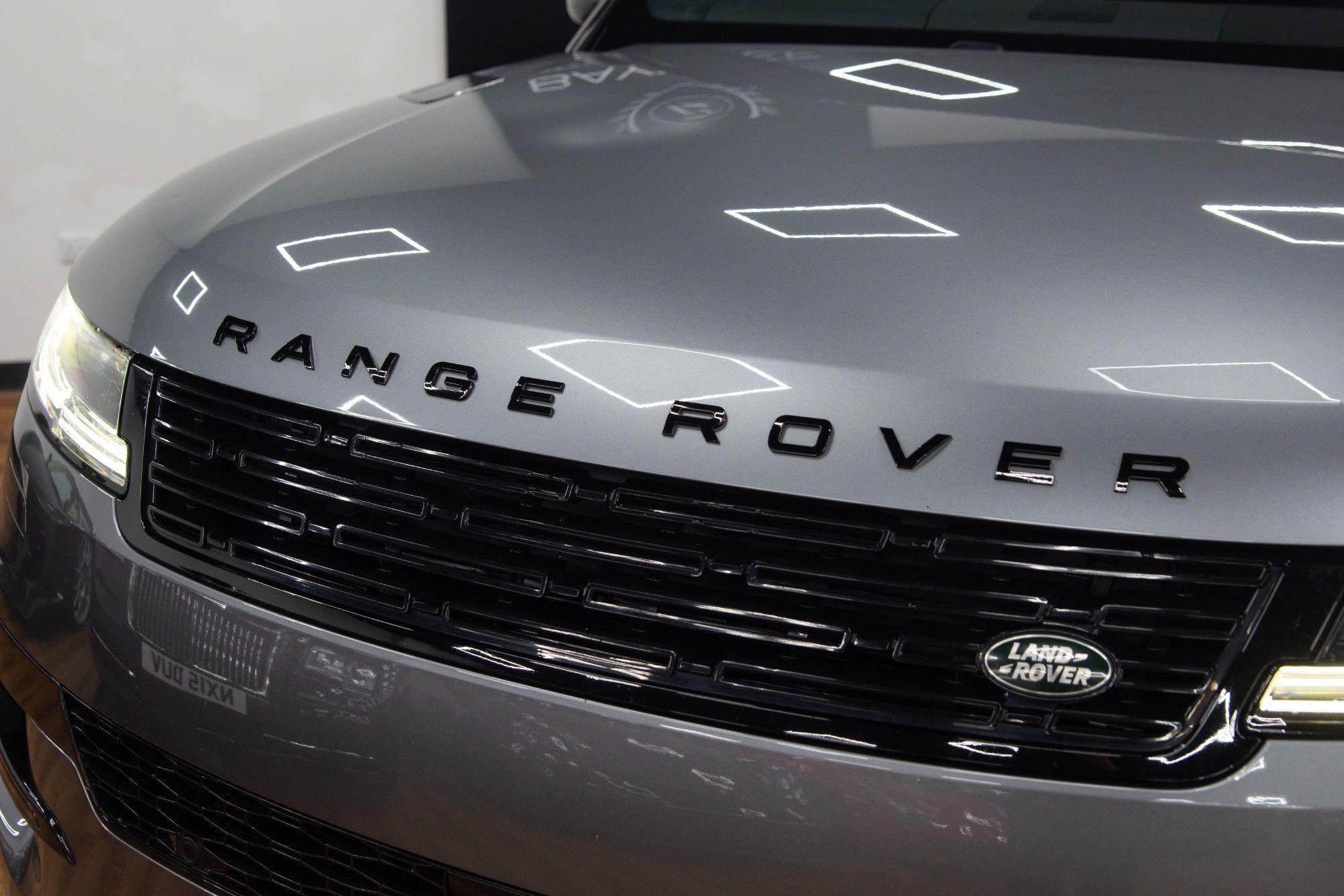 USED 2023 23 LAND ROVER RANGE ROVER SPORT 3.0 D300 MHEV Dynamic SE  