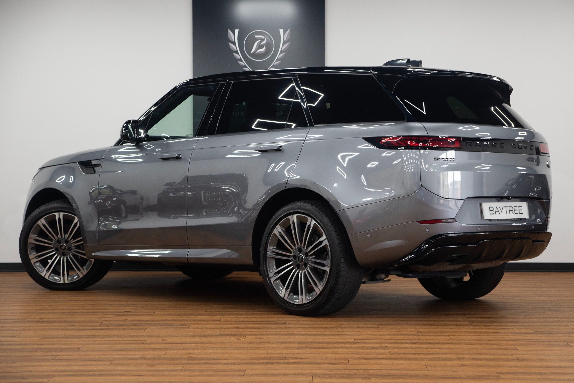 USED 2023 23 LAND ROVER RANGE ROVER SPORT 3.0 D300 MHEV Dynamic SE  