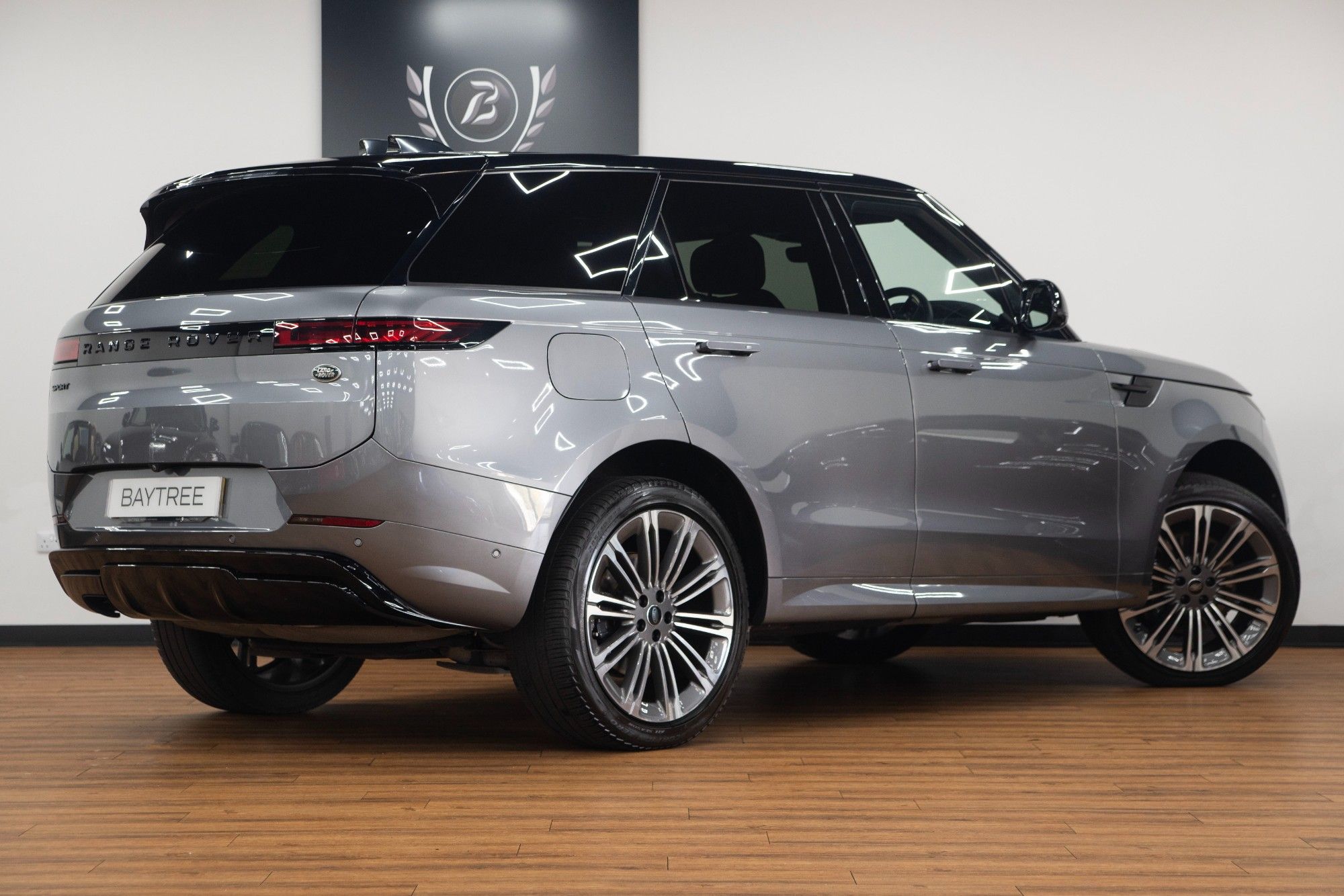USED 2023 23 LAND ROVER RANGE ROVER SPORT 3.0 D300 MHEV Dynamic SE  
