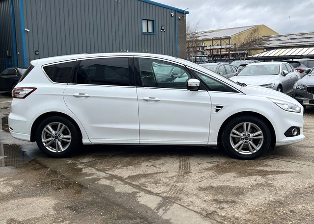 2016 FORD S-MAX 2.0 TDCi Titanium MPV 5dr Diesel Manual Euro 6 (s/s) (180 ps) - Photo 8