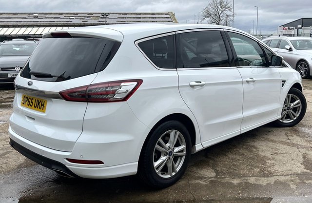 2016 FORD S-MAX 2.0 TDCi Titanium MPV 5dr Diesel Manual Euro 6 (s/s) (180 ps) - Photo 4