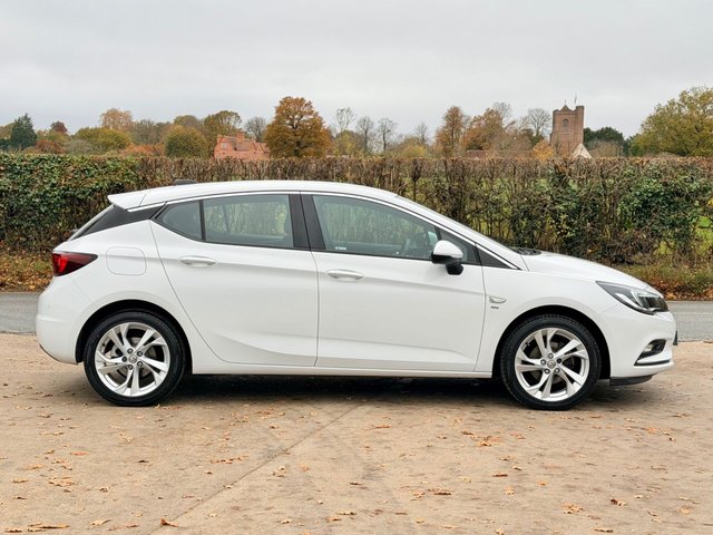 2016 Vauxhall Astra 1.4L SRI 5dr - Photo 8
