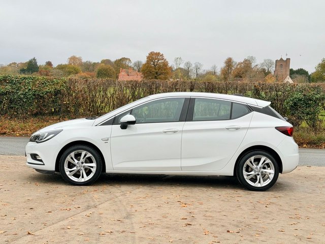 2016 Vauxhall Astra 1.4L SRI 5dr - Photo 9