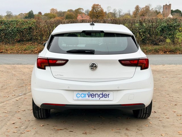 2016 Vauxhall Astra 1.4L SRI 5dr - Photo 11